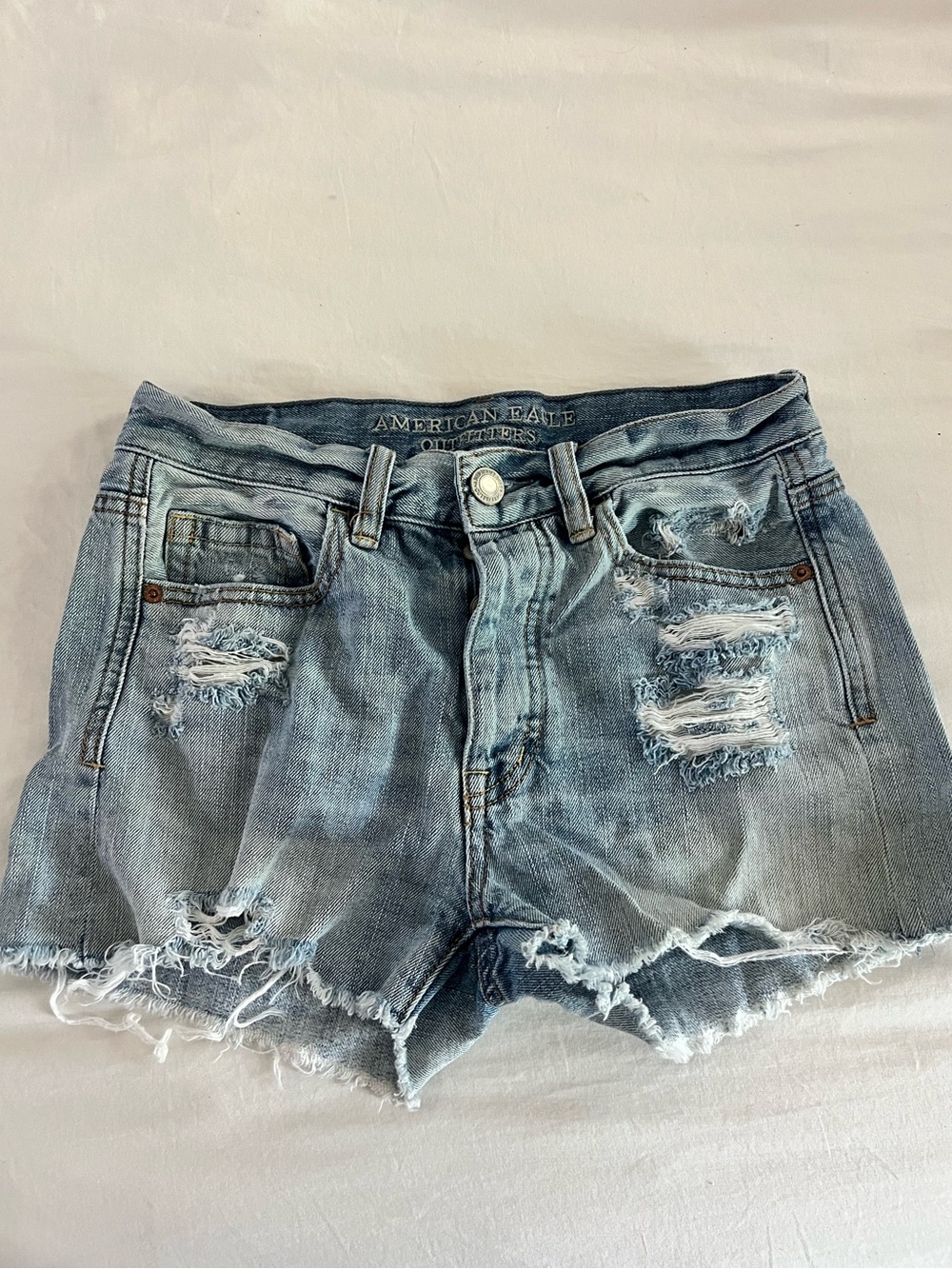 American Eagle Outfitters Light Wash Distressed Denim Cutoff Shorts, 00